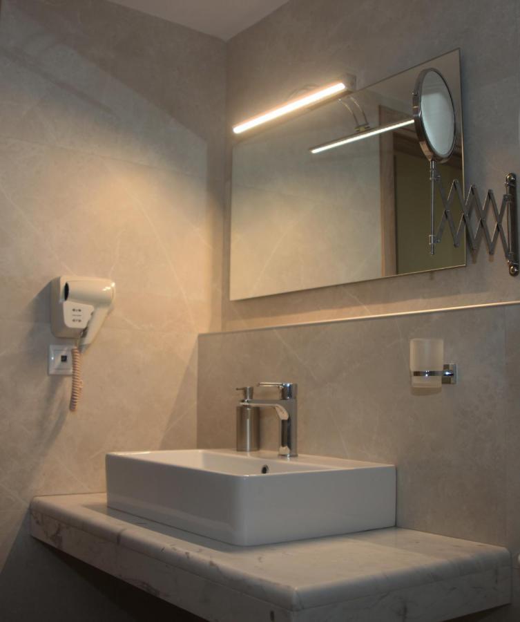 Apollon Filoxenia Otel Corinth Dış mekan fotoğraf
